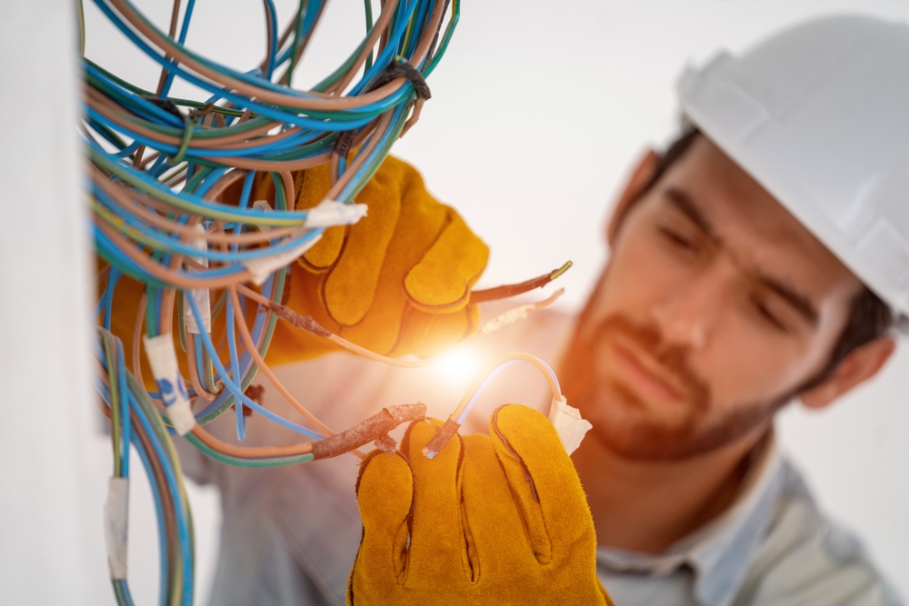 Electrician,Working,